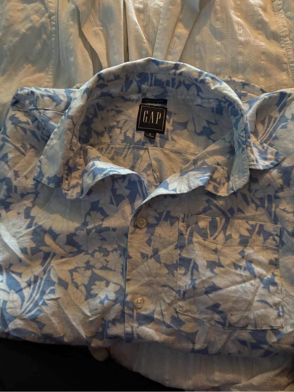 PACK OF 2 GAP Men's Short Sleeve Shirt Button Up Linen